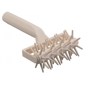 Перфоратор для теста роликовый с шипами L 12см пластик Cutlery-Pro RFP12