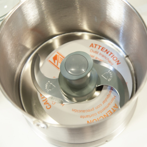 Овощерезка-куттер, дежа 3.7л нерж.сталь, 1500 об/мин, без дисков, пульсовый режим, непрерывный выброс (Без оригинальной упаковки)