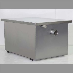 Жироуловитель под мойку, производительность 0.5м3/ч, пиковый сброс 30л, нерж.сталь AISI304 (Новое, после выставок)